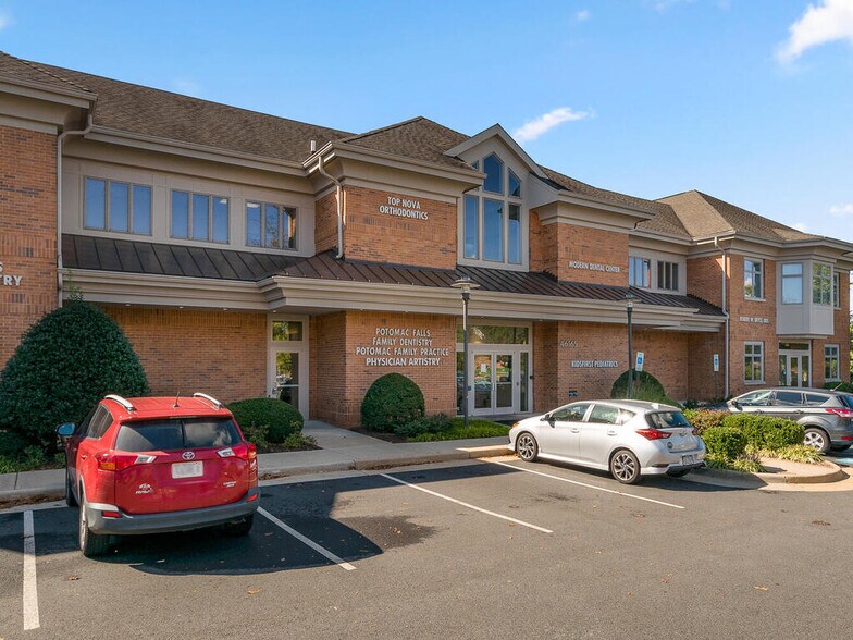 More Photos Of 46165 Westlake Dr, Sterling Medical For Sale