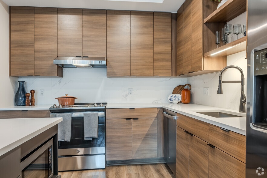 More Photos Of 1441 Peachtree St, Atlanta Apartments For Lease
