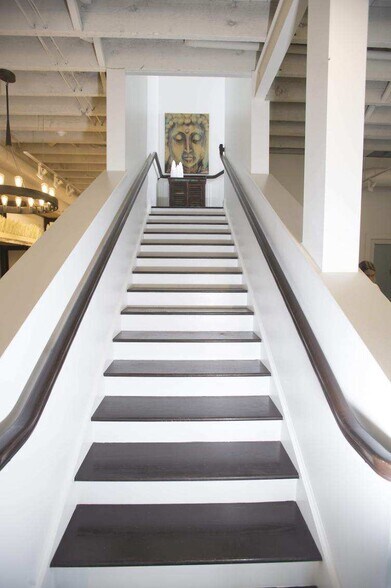 More Photos Of 28 E Main St, Webster Storefront Retail Office For Lease