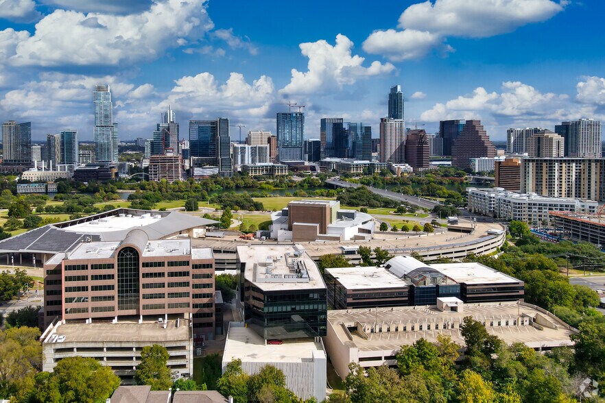 More Photos Of 801 Barton Springs Rd, Austin Office For Lease