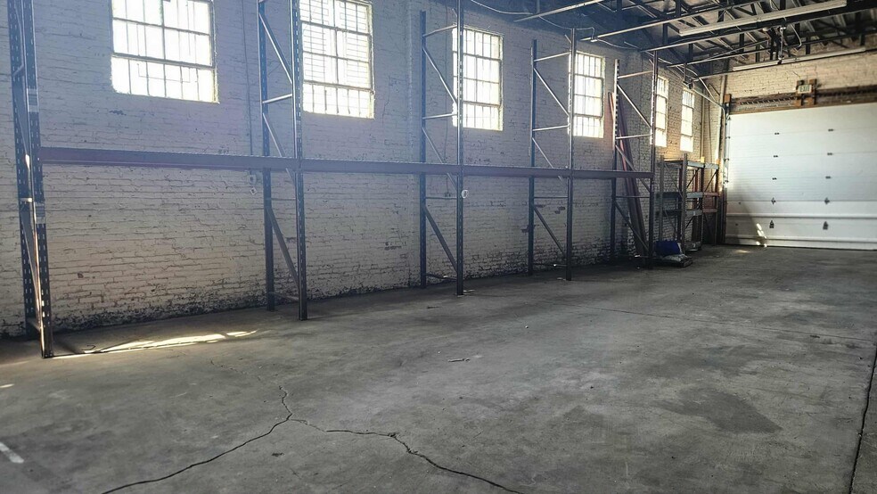 More Photos Of 1820 Worcester St, Baltimore Warehouse For Lease