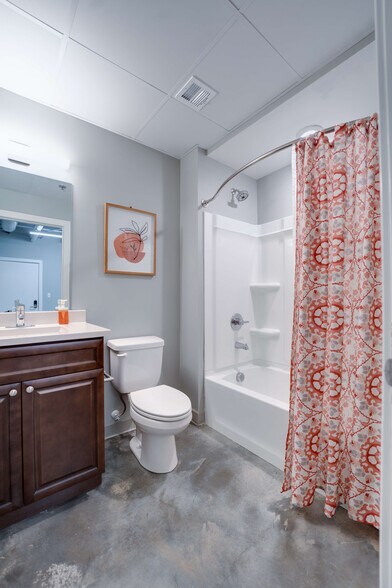 More Photos Of 603 East St, Parkville Multifamily For Sale