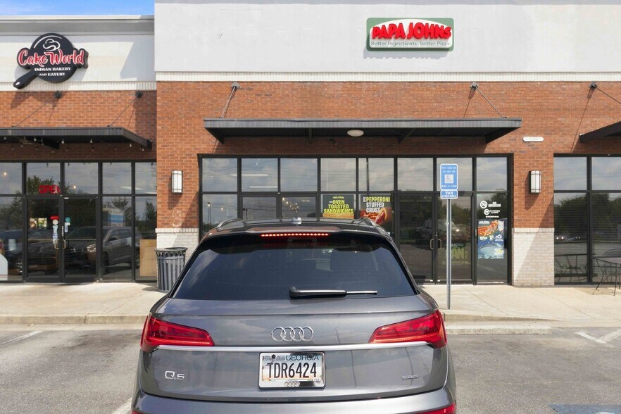 More Photos Of 12872 State Highway 9, Alpharetta Storefront For Lease