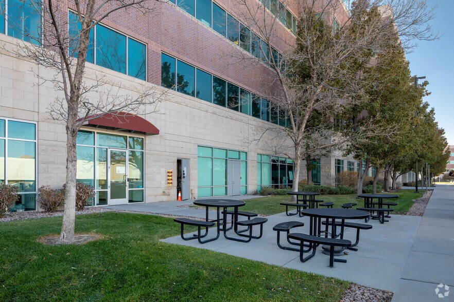 More Photos Of 7901 E Lowry Blvd, Denver Office For Sale