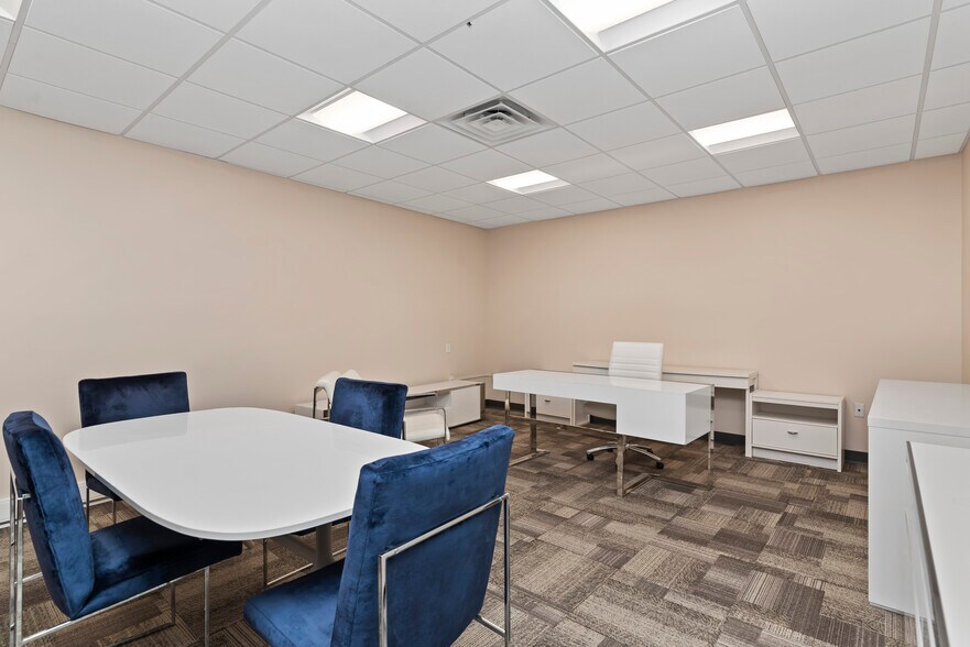 More Photos Of 403-405 N 2nd St, Harrisburg Office For Sale