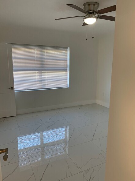 More Photos Of , Hialeah Unknown For Sale