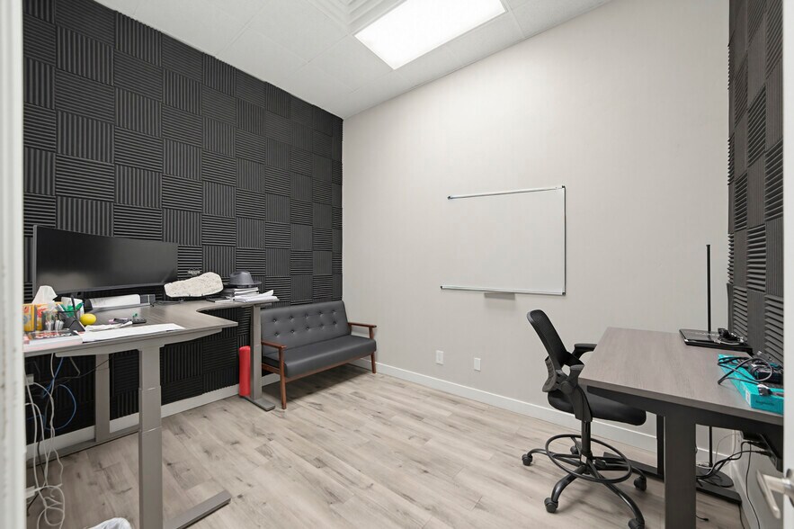 More Photos Of 349 Lake Havasu Ave S, Lake Havasu City Office For Sale