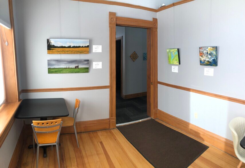 More Photos Of 115 NW 3rd St, Abilene Office Residential For Sale