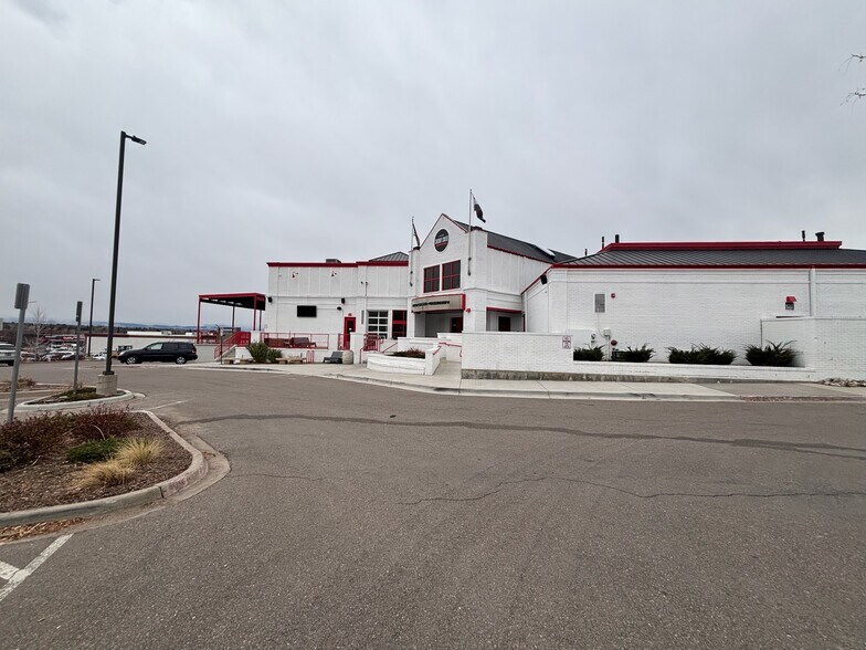 More Photos Of 6575 Greenwood Plaza Blvd, Greenwood Village Restaurant For Lease