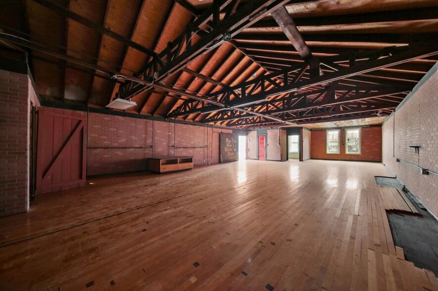 More Photos Of 7629 Harrisburg Blvd, Houston Land For Lease