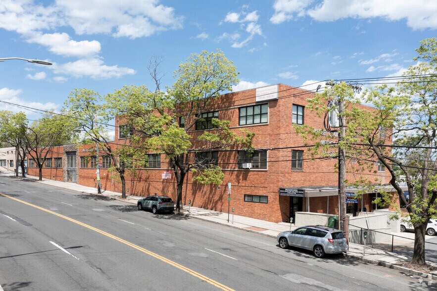 More Photos Of 949-955 Yonkers Ave, Yonkers Medical For Lease
