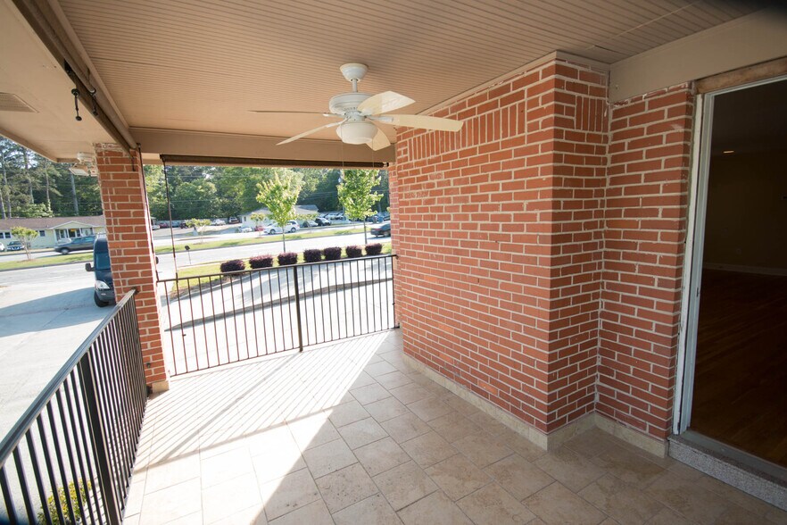 More Photos Of 2642 Loganville Hwy, Grayson Office Residential For Sale