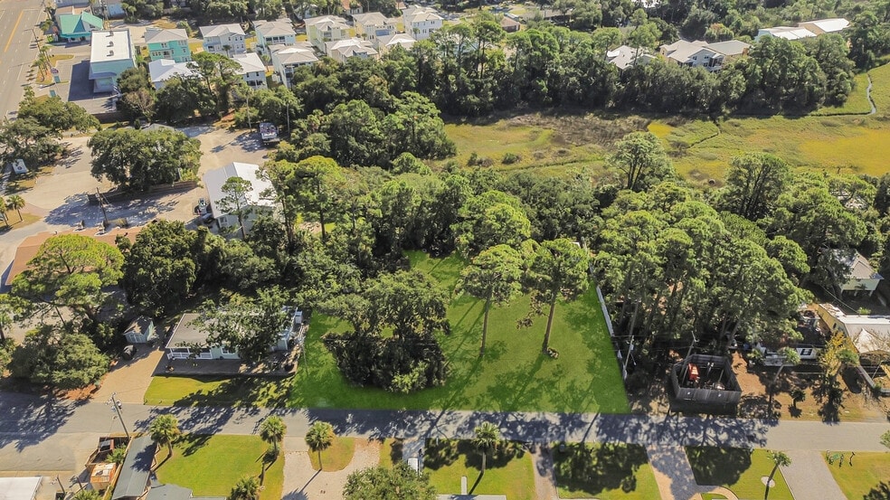 More Photos Of 106-108 Lewis Ave, Tybee Island Land For Sale