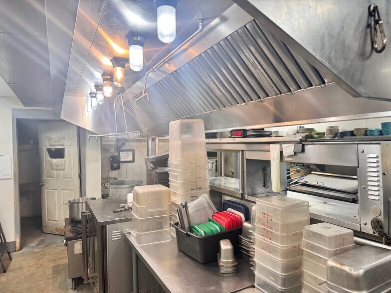 More Photos Of 514 City Park Ave, New Orleans Freestanding For Lease
