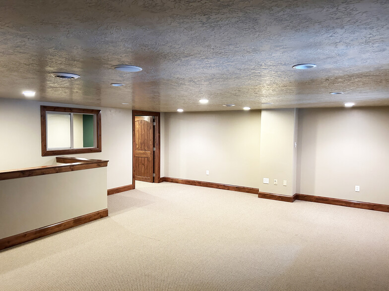 More Photos Of 750 W Quinn Rd, Pocatello Medical For Sale