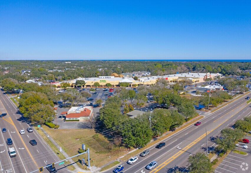 More Photos Of 1411-1525 Sadler Rd, Fernandina Beach Storefront For Lease