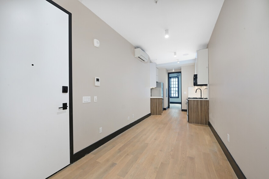 More Photos Of 208 15th St, Jersey City Apartments For Sale