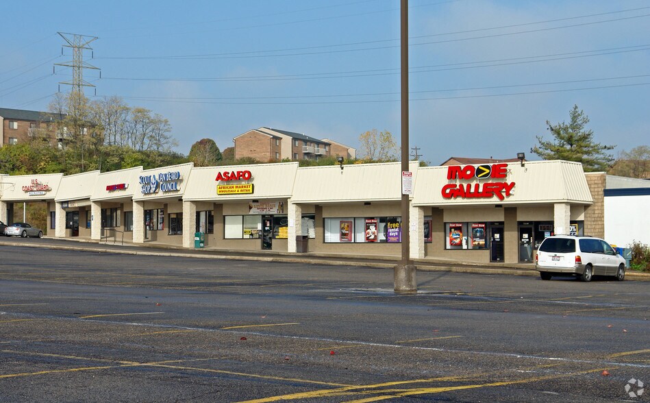 More Photos Of 7255-7275 Dixie Hwy, Fairfield Storefront For Sale