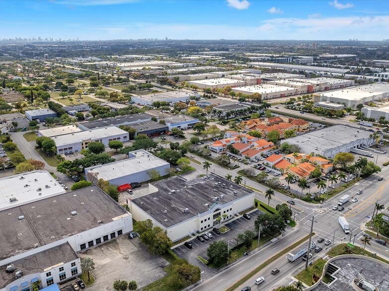 More Photos Of 2701 NW 107th Ave, Miami Refrigeration Cold Storage For Lease
