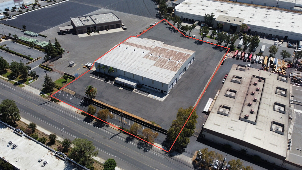 Primary Photo Of 10721 Jersey Blvd, Rancho Cucamonga Manufacturing For Lease