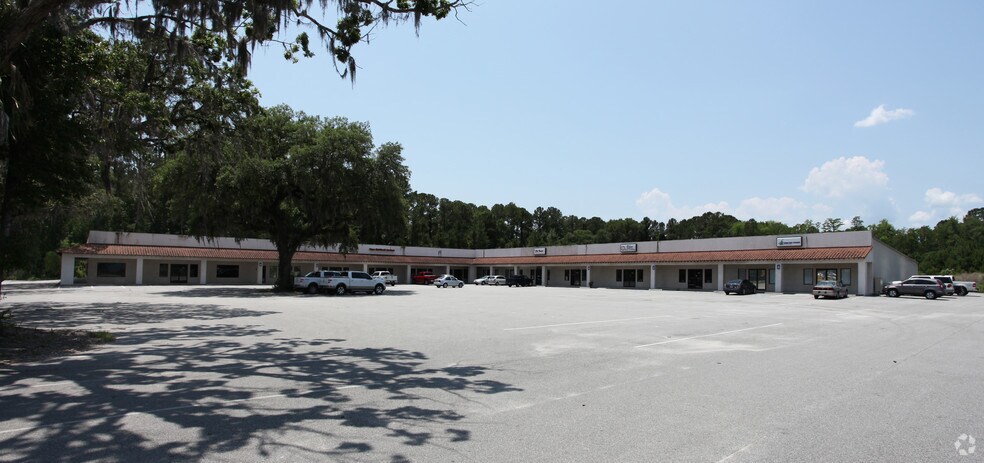 Primary Photo Of 100-172 Cornerstone Dr, Brunswick Storefront Retail Office For Sale