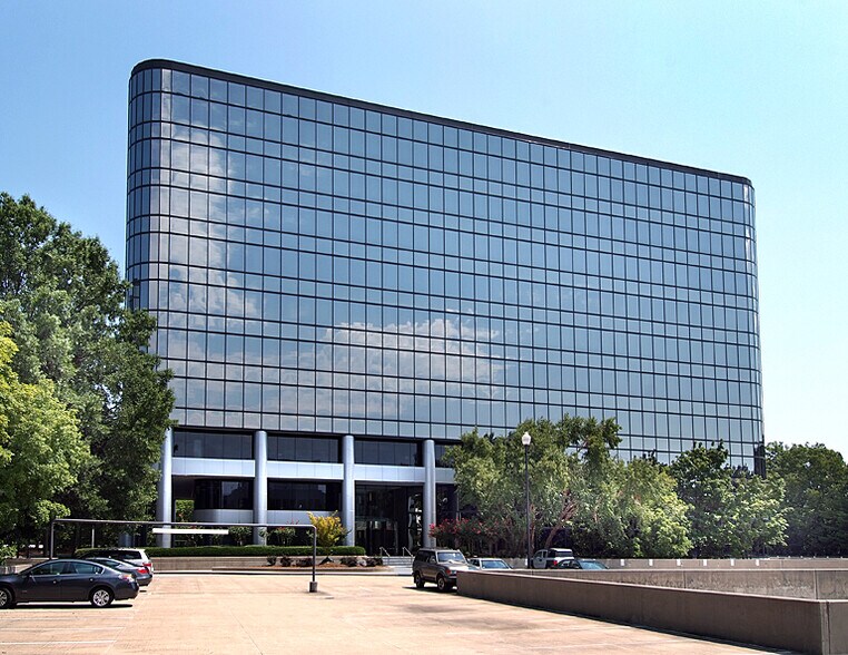 More Photos Of 2800 Century Pky NE, Atlanta Office For Lease