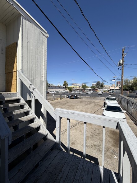 More Photos Of 214 S Maryland Pky, Las Vegas Apartments For Sale