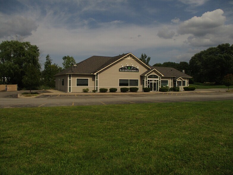 More Photos Of 1192 Manitou Rd, Hilton Freestanding For Lease