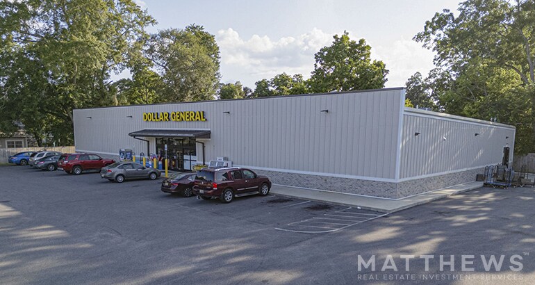 Primary Photo Of 302 S Main St, Headland Freestanding For Sale