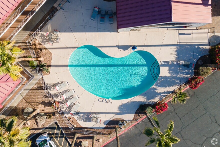 More Photos Of 1701 W Baseline Rd, Tempe Hotel For Sale