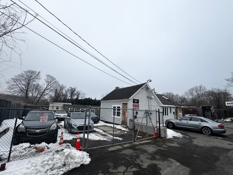 More Photos Of ,  Unknown For Sale