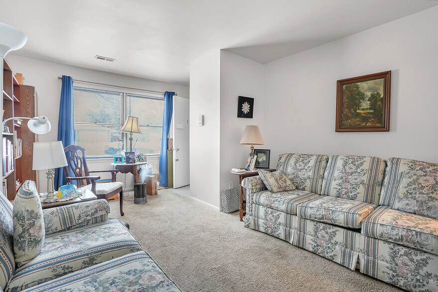 More Photos Of 2201 Sturdy Rd, Valparaiso Multifamily For Sale