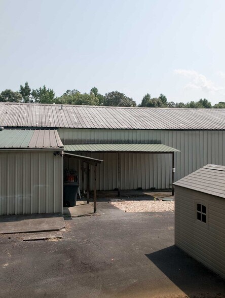 More Photos Of 5561 New Calhoun Hwy NE, Rome General Retail For Sale