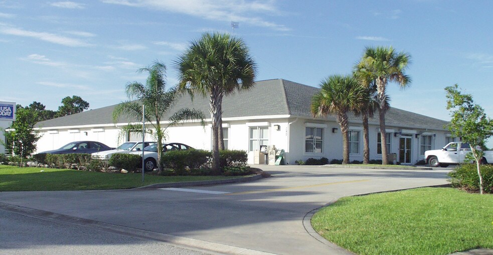 Primary Photo Of 240 SE Interstate Ct, Palm Bay Warehouse For Sale