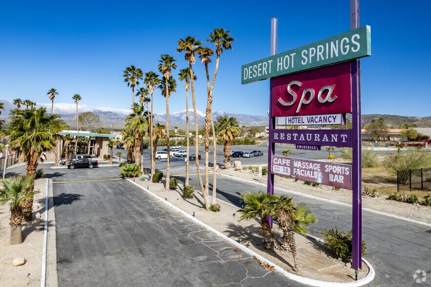 More Photos Of 10805 Palm Dr, Desert Hot Springs Hotel For Sale