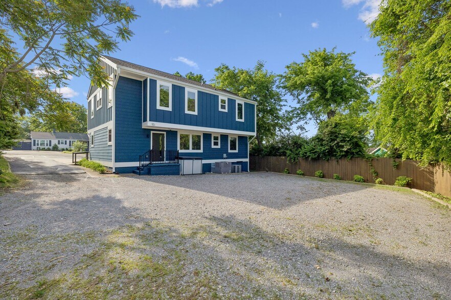 More Photos Of 2831 Azalea Pl, Nashville Office Residential For Lease