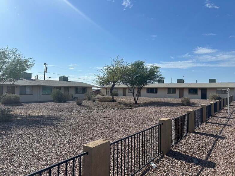 More Photos Of 4220 N Granada Dr, Eloy Apartments For Sale