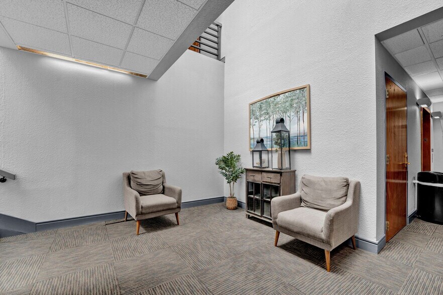 More Photos Of 5180 Park Ave, Memphis Office For Lease