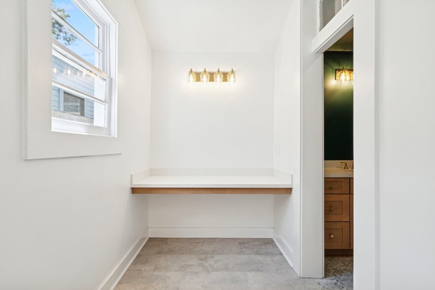 More Photos Of 2404 Saint Claude Ave, New Orleans Specialty For Sale