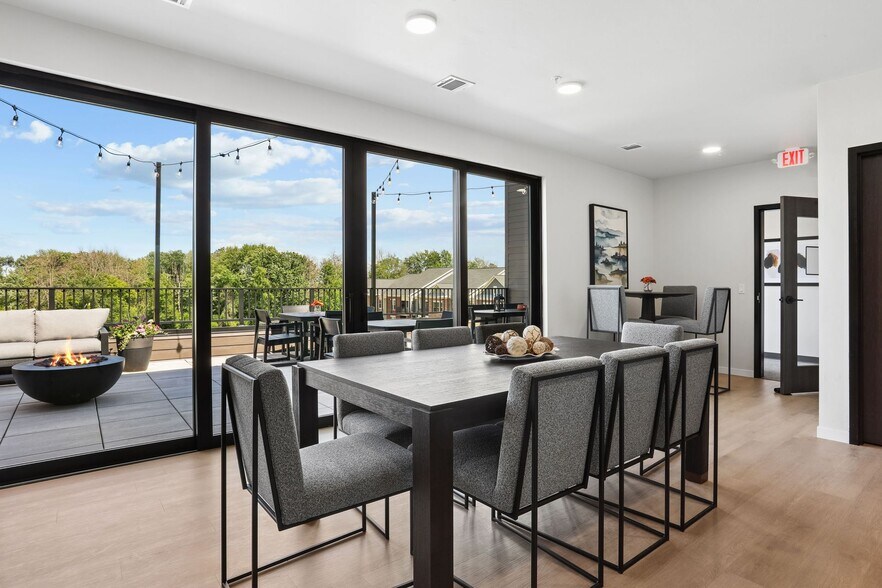 More Photos Of 582 Larsen Orchard Pky, Hobart Apartments For Lease
