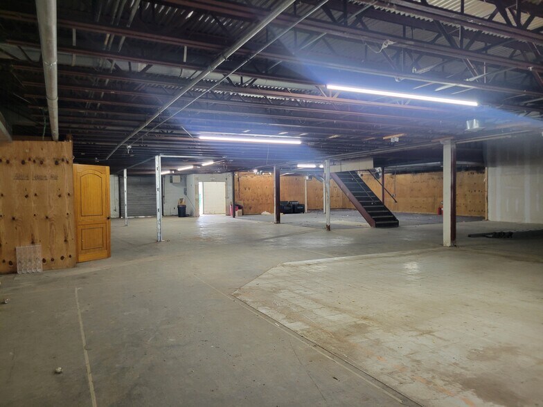 More Photos Of 3424-3436 Lebanon Pike, Hermitage Unknown For Lease