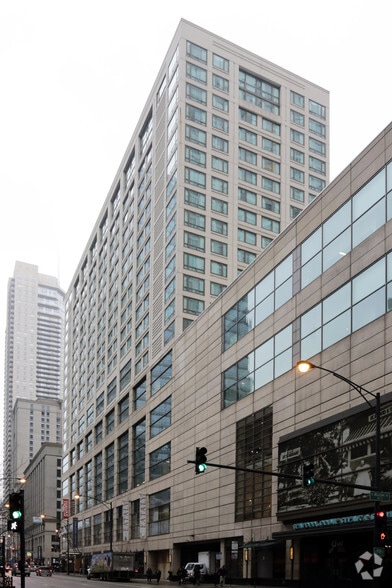 More Photos Of 36 E Grand Ave, Chicago Office For Lease