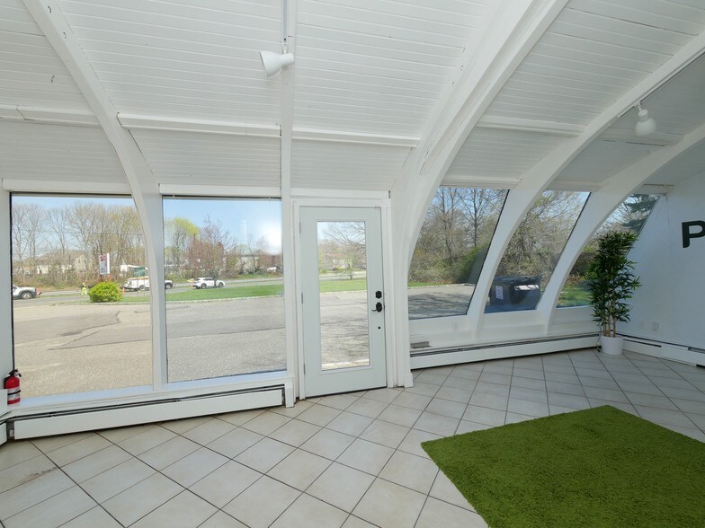 More Photos Of 4515 Nesconset Hwy, Port Jefferson Station Freestanding For Lease