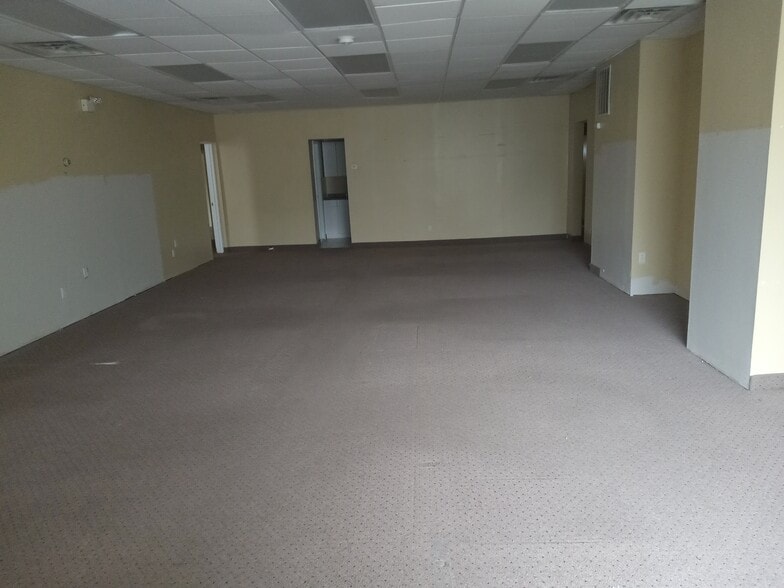 Primary Photo Of 770-772 Kearny Ave, Kearny Office For Lease