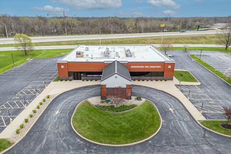 More Photos Of 3 Professional Dr, Alton Medical For Sale