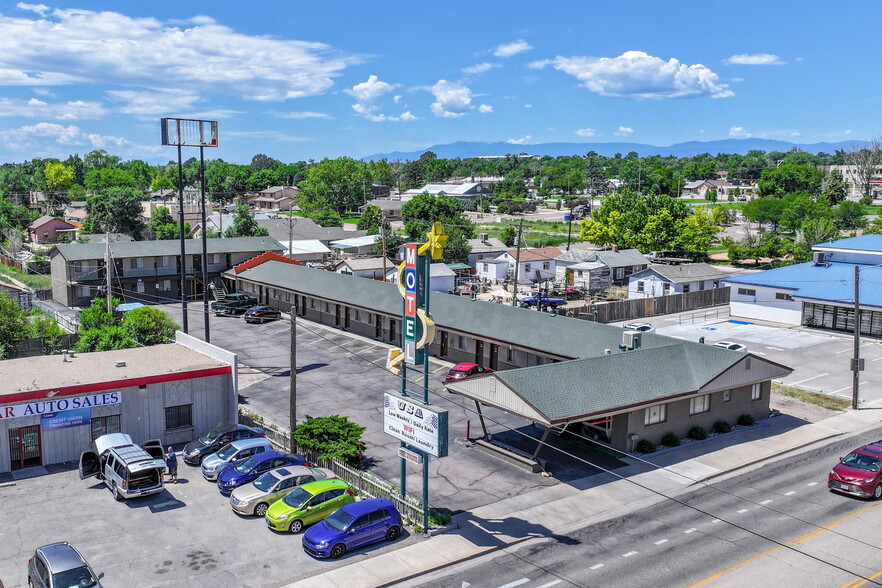 More Photos Of 414 W 29th St, Pueblo Hotel For Sale