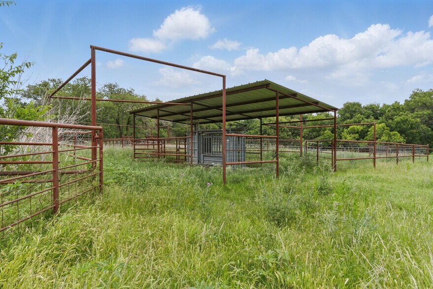 More Photos Of County Road 392, Stephenville Land For Sale