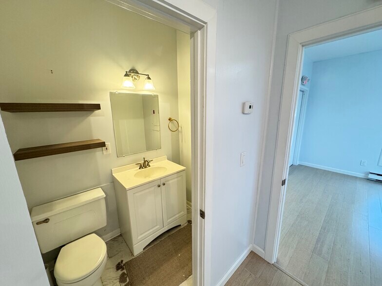 More Photos Of 4 Broadway Avenue Ext, Mystic Office For Sale
