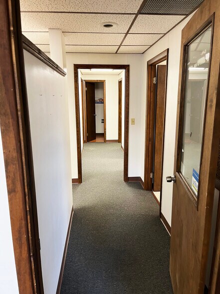 More Photos Of 928 French Rd, Buffalo Office For Sale