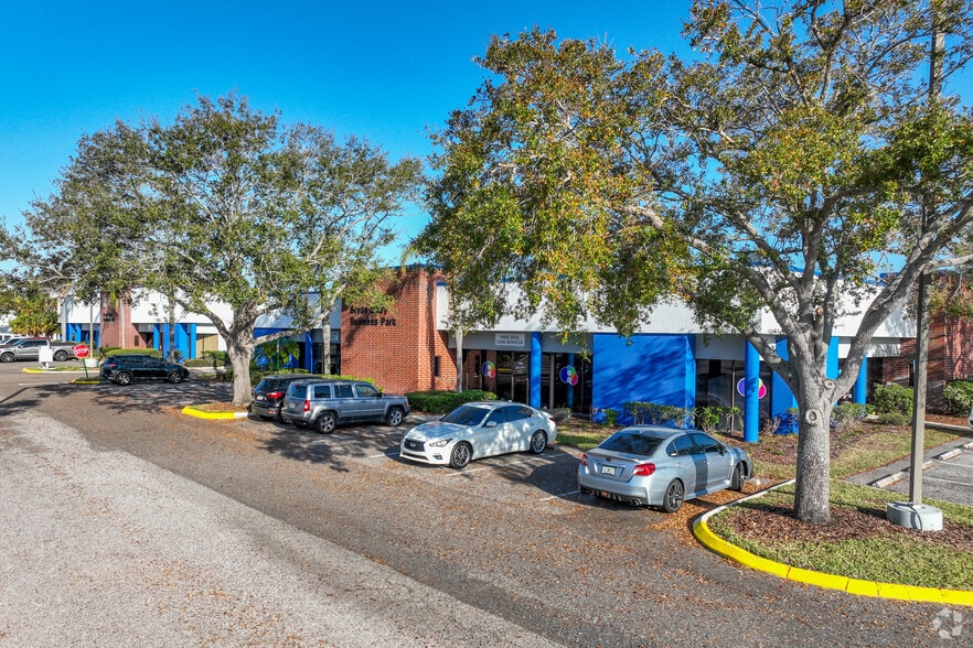 More Photos Of 7201-7243 Bryan Dairy Rd, Largo Unknown For Lease